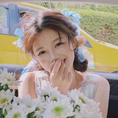 穿成男主早亡妻后我每天都在苟命